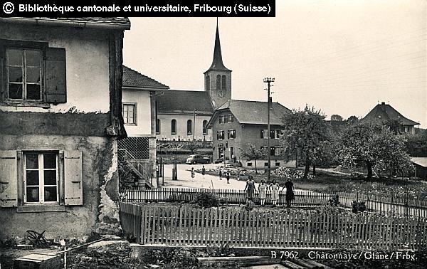 Eglise vue des Roches
